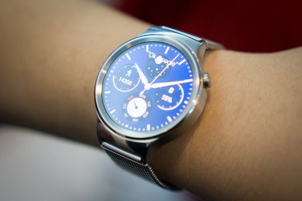 Rumor: Android Wear will soon work with iOS