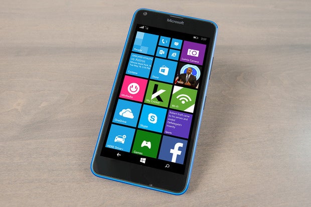 Microsoft finally releases a new Windows 10 Mobile build, but installing it is a doozy